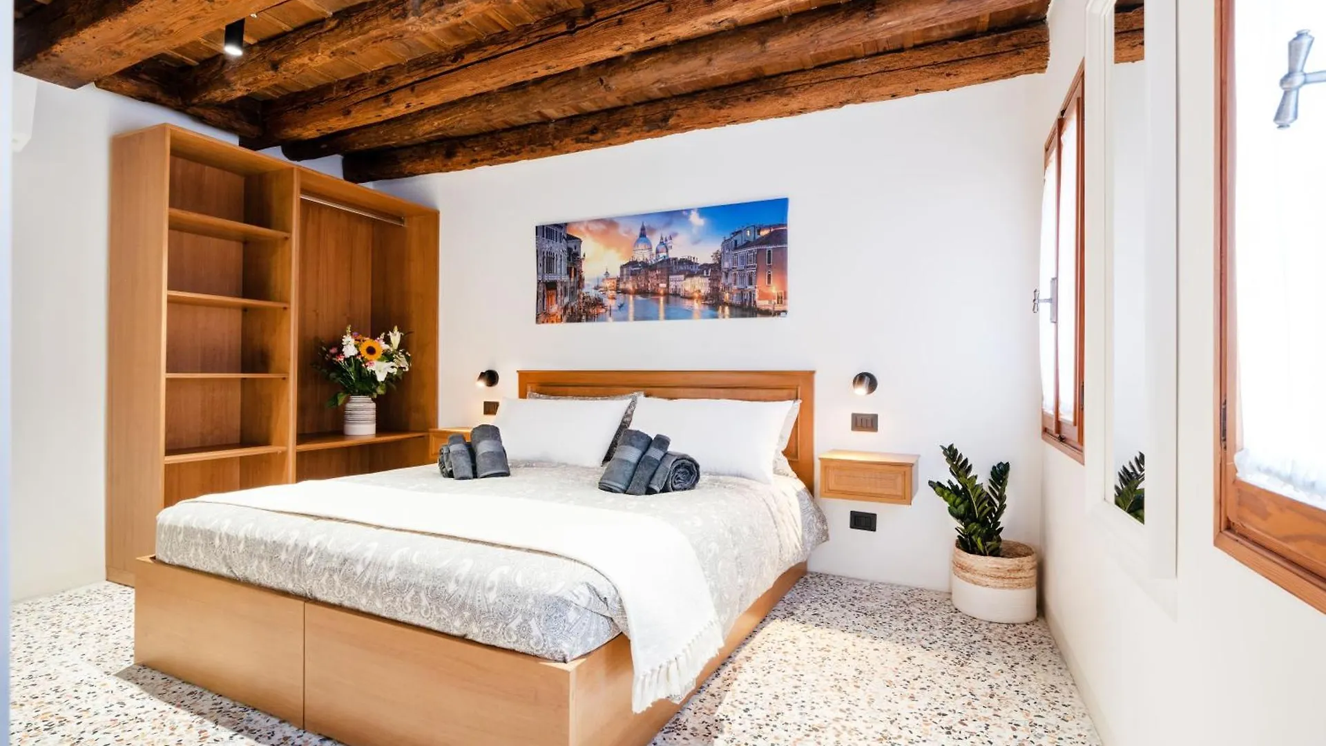 הוילה 5 Minuti Da Rialto, Intera Palazzina Veneziana ונציה