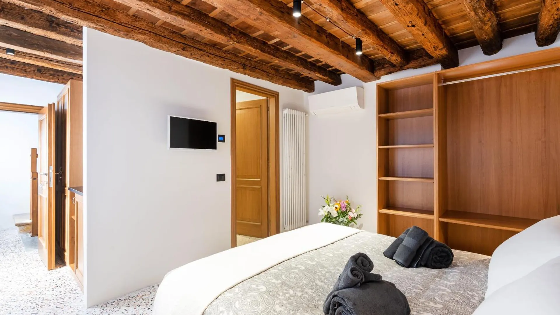 5 Minuti Da Rialto, Intera Palazzina Veneziana Villa 0*, Venedig Italien